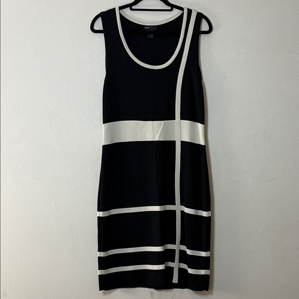 Grace Dresses Black & White Geometric Knit Dress – Size L